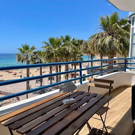 Con Bonitas Vistas Al Mar En La Playa Arenal *